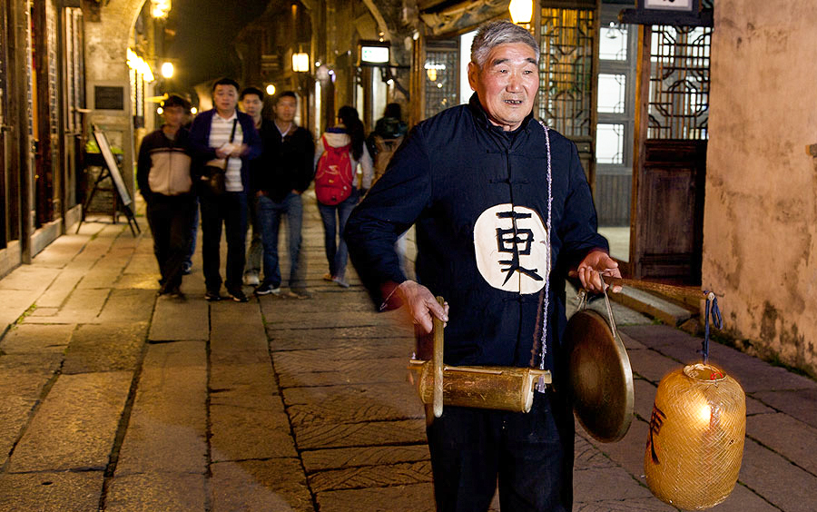 巡更.jpg