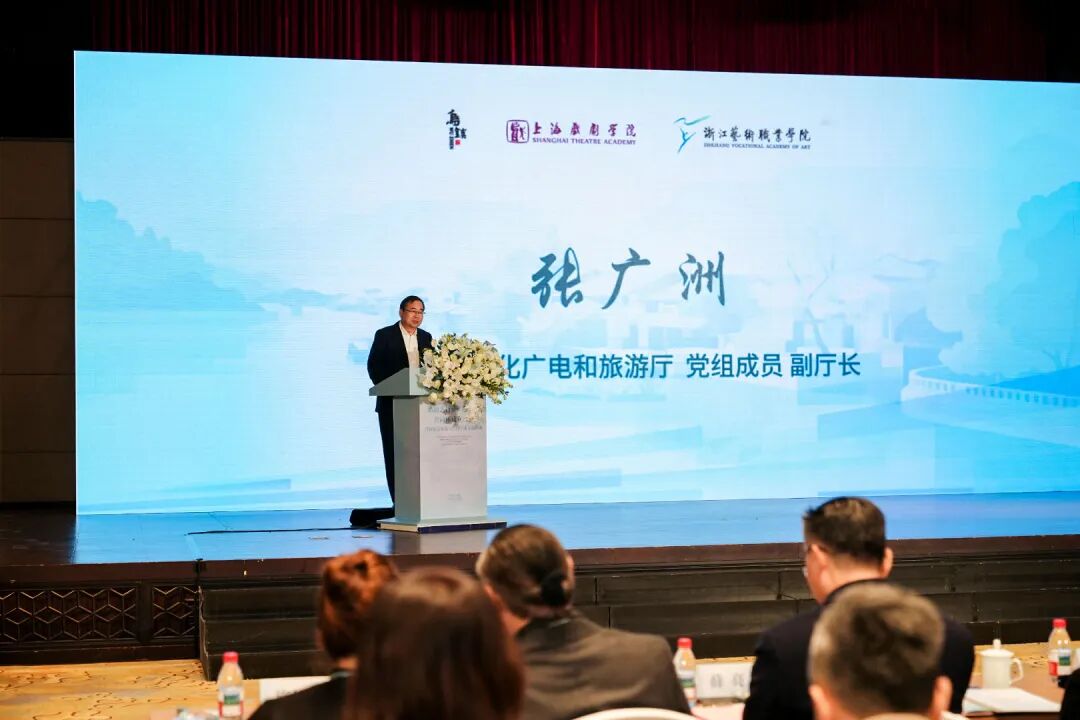 1765072113328008.jpg b14f45a65569c1e806daaf666203654f.jpg